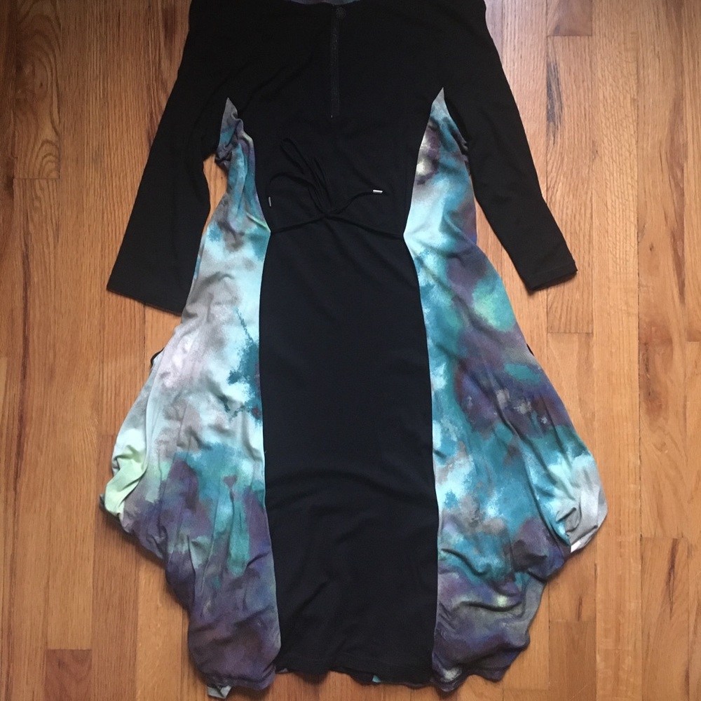 Dress - Picture 5 of 16